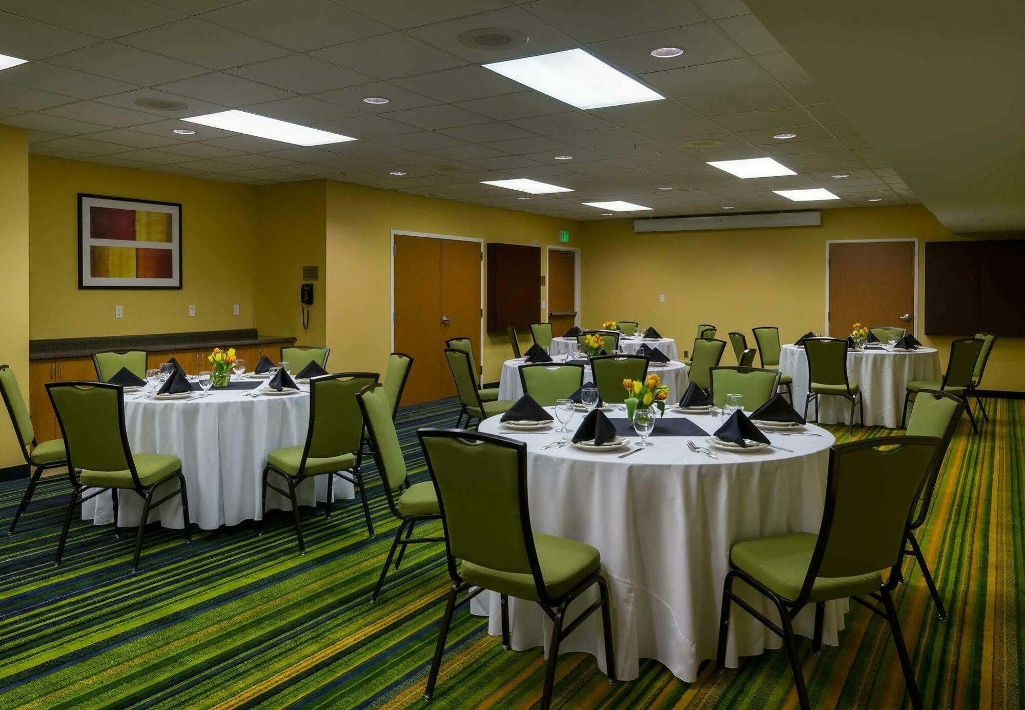 Fairfield Inn & Suites Seattle Bellevue/Redmond Dış mekan fotoğraf